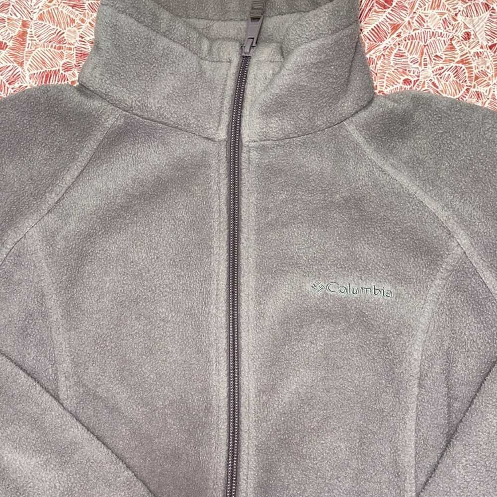 Colombia zip up